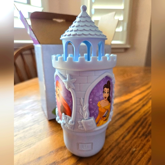 👀50% OFF👃🔌👑 NWT‼️ Scentsy "Disney Princesses" Wall Fan Diffuser - Picture 11 of 15